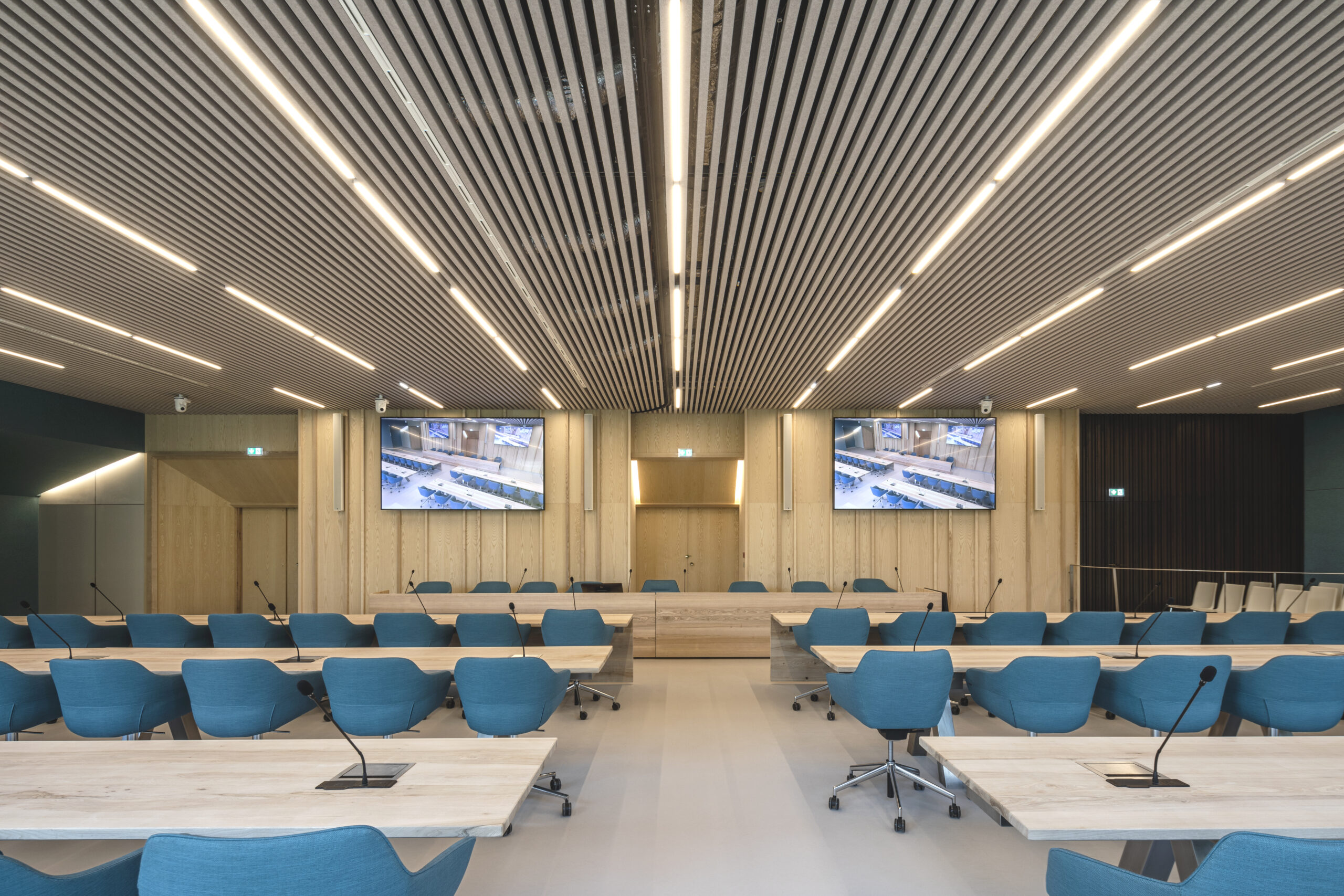 1M8A6817_©Mathieu Noël Vue frontale de la présidence